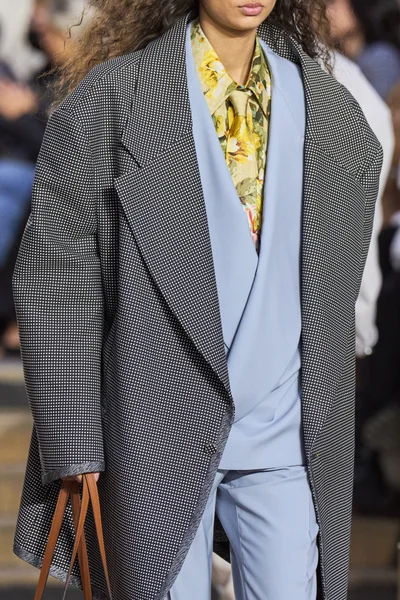 Look 67